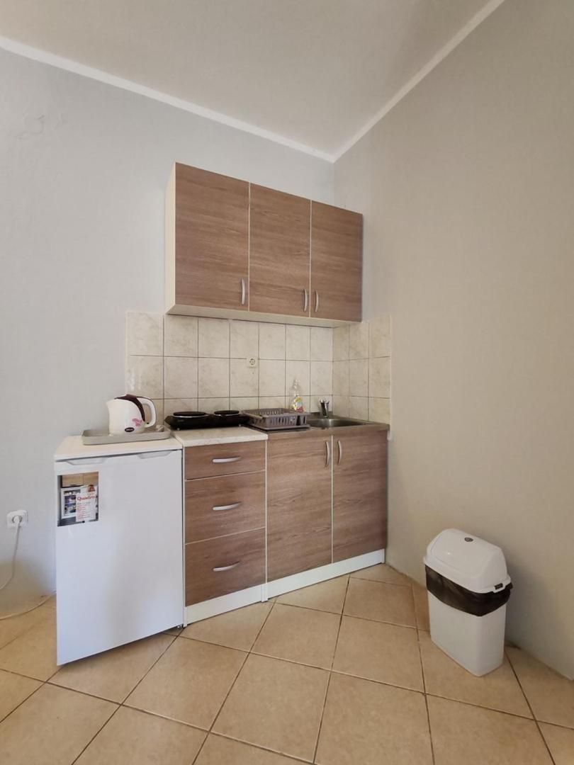Apartmani I Sobe Brancin نيوم المظهر الخارجي الصورة