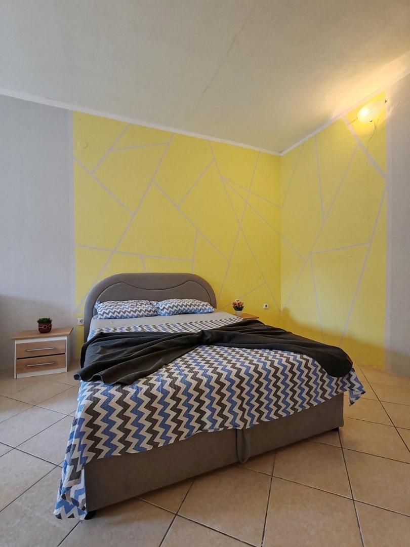 Apartmani I Sobe Brancin نيوم المظهر الخارجي الصورة