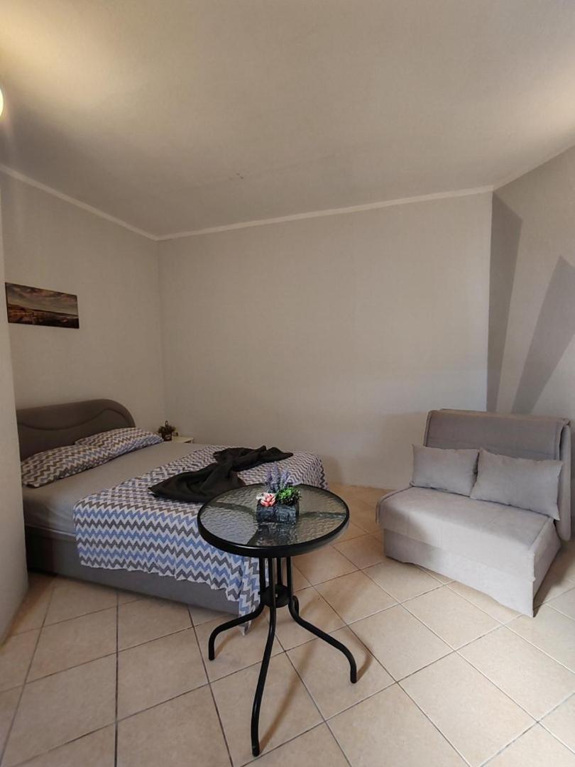 Apartmani I Sobe Brancin نيوم المظهر الخارجي الصورة