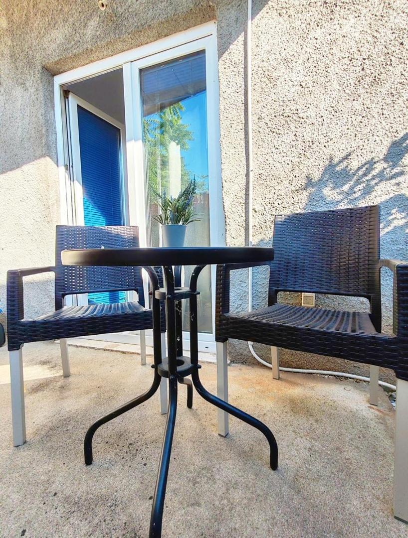 Apartmani I Sobe Brancin نيوم المظهر الخارجي الصورة