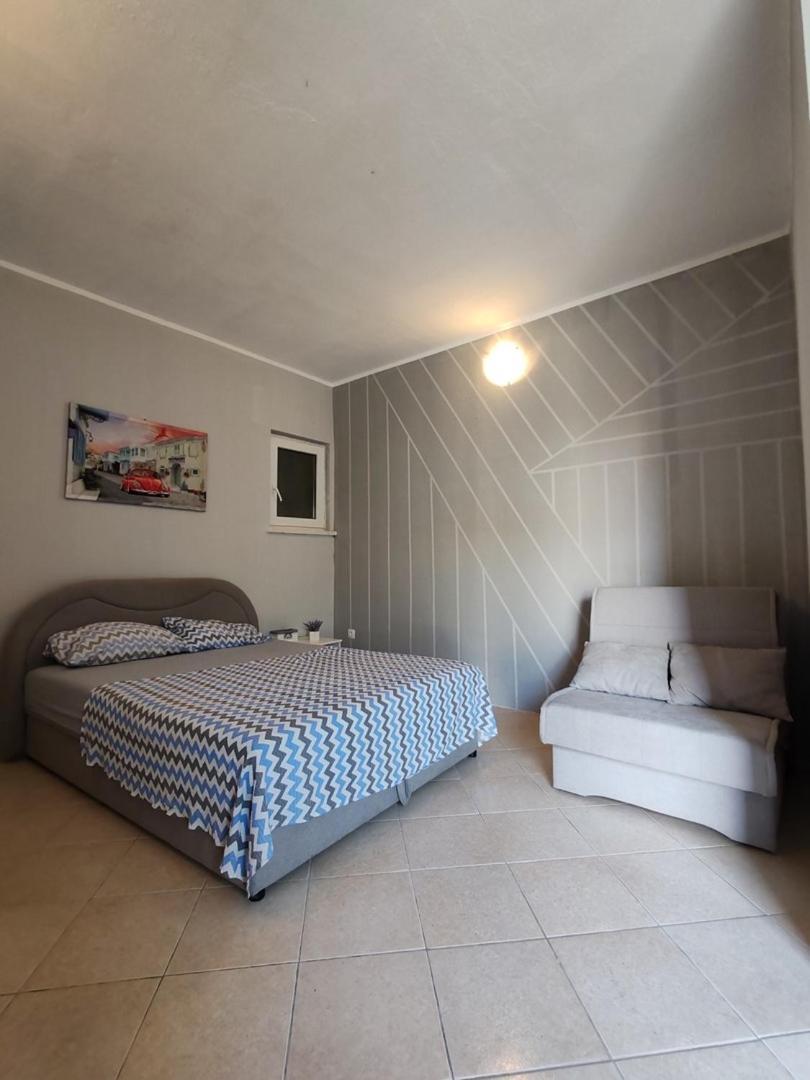 Apartmani I Sobe Brancin نيوم المظهر الخارجي الصورة